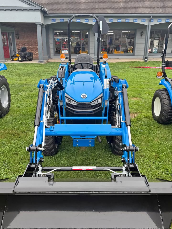 2026 LS MT226HE with LL3002 Loader