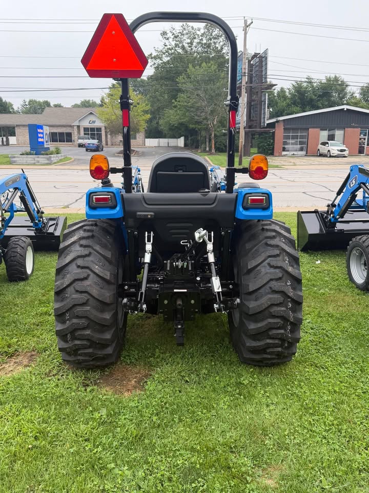 2026 LS MT226HE with LL3002 Loader
