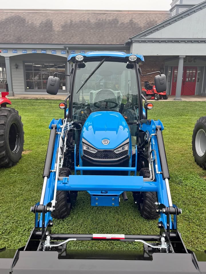 2026 LS MT232HC with LL3003 loader