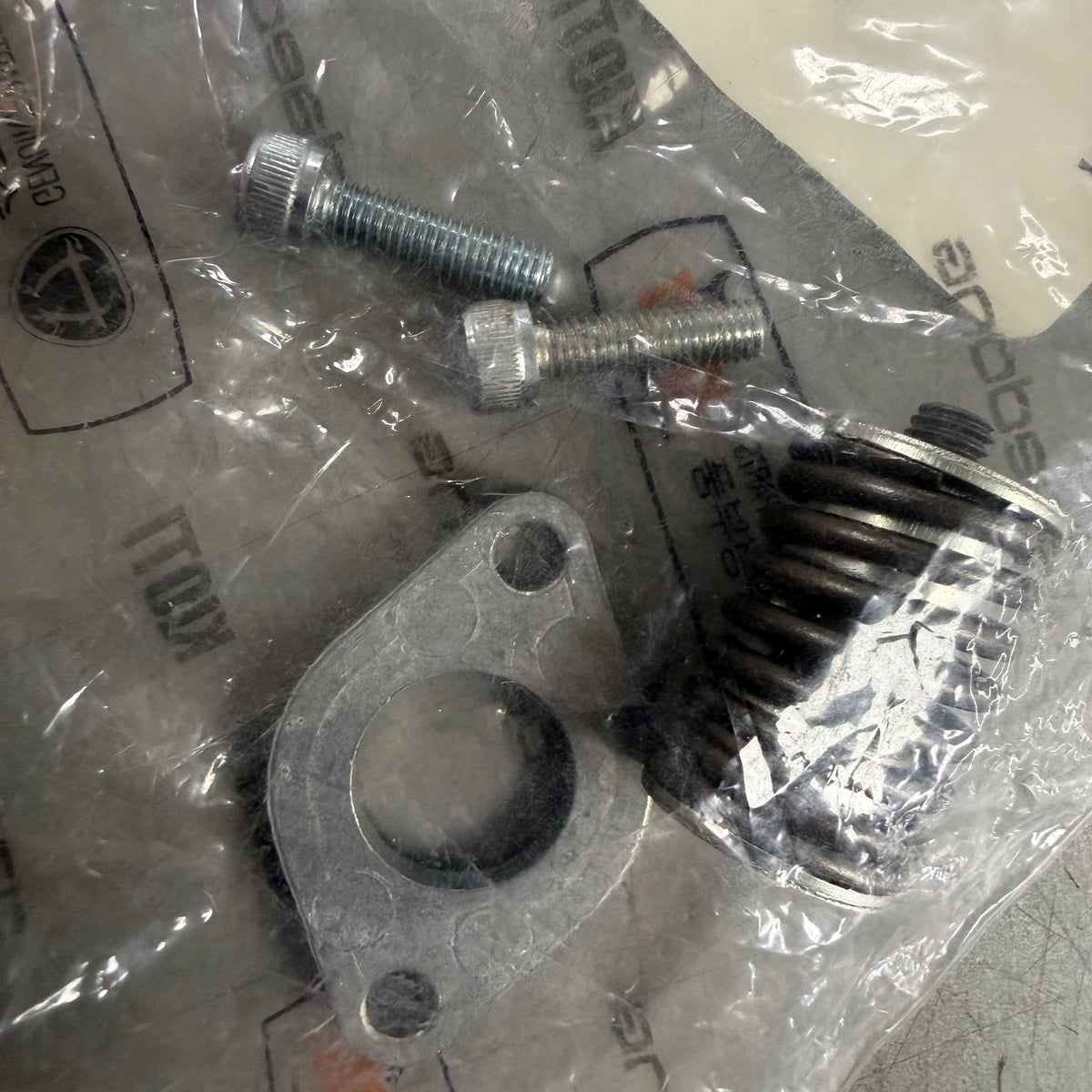 Hydraulic valve spool spring kit DK45/DK55 – Weaver Outdoors