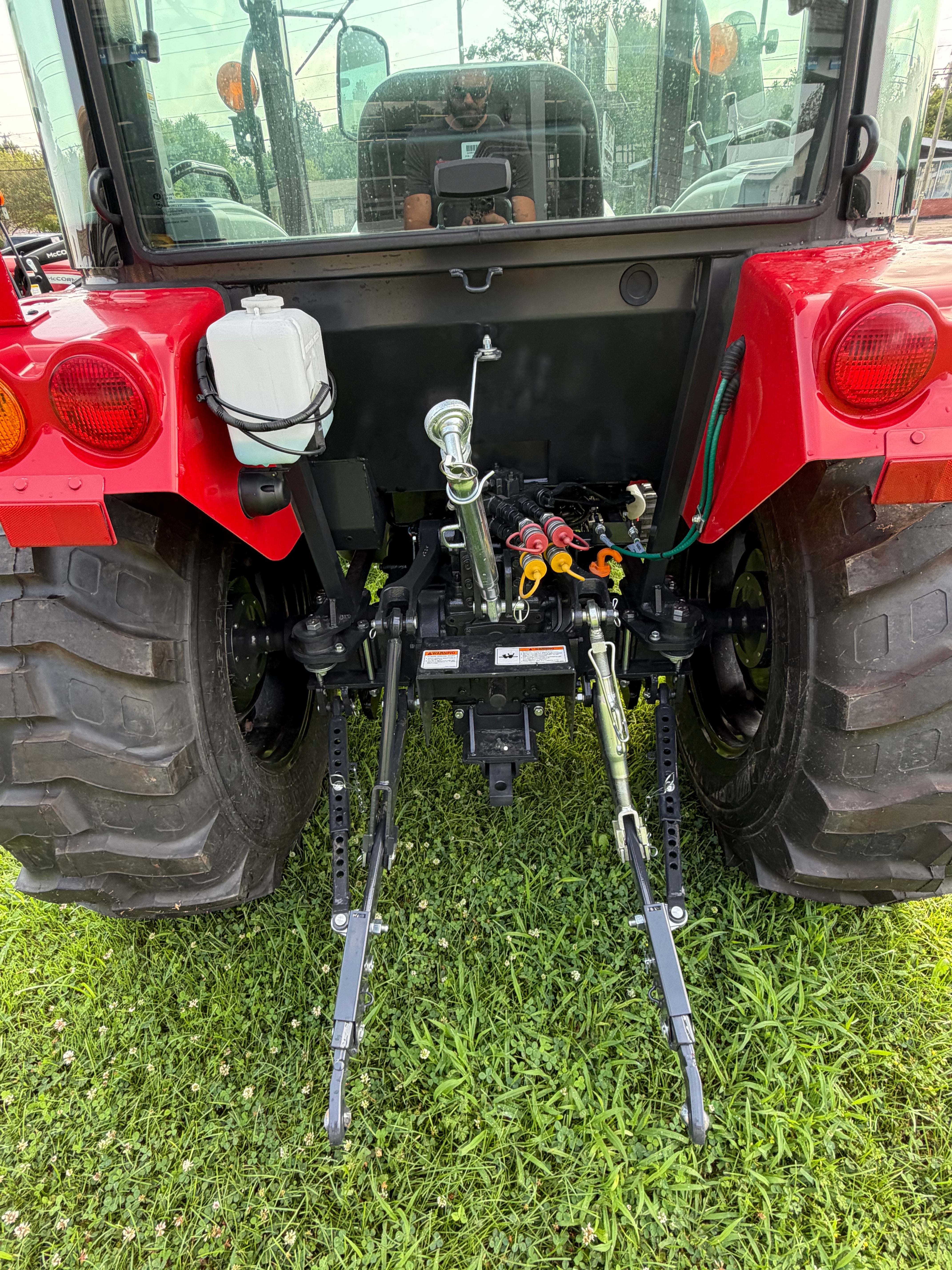 McCormick X1.55 HC Tractor with ST18 Loader