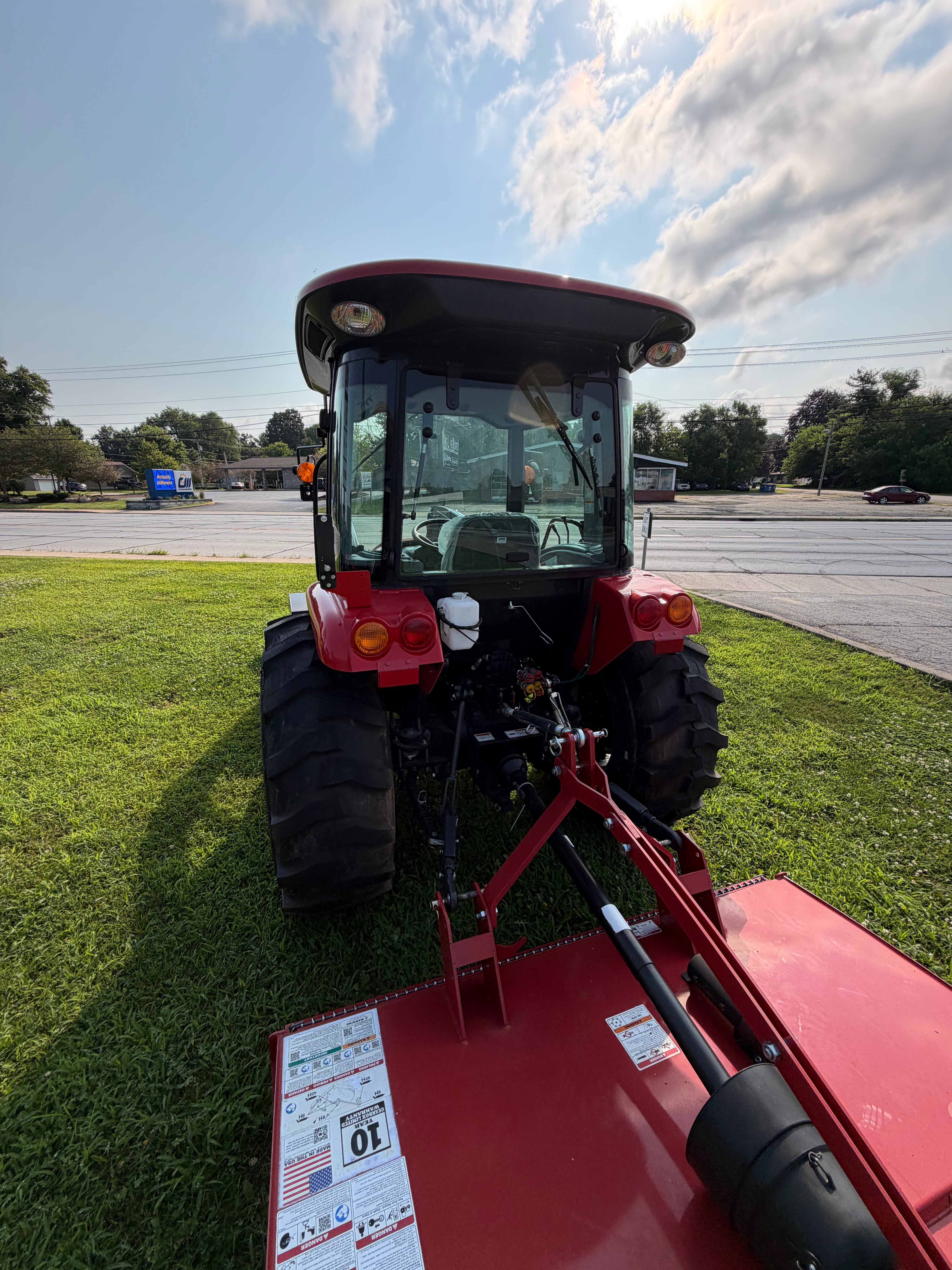 McCormick X1.37 HC Tractor with ST18 Loader