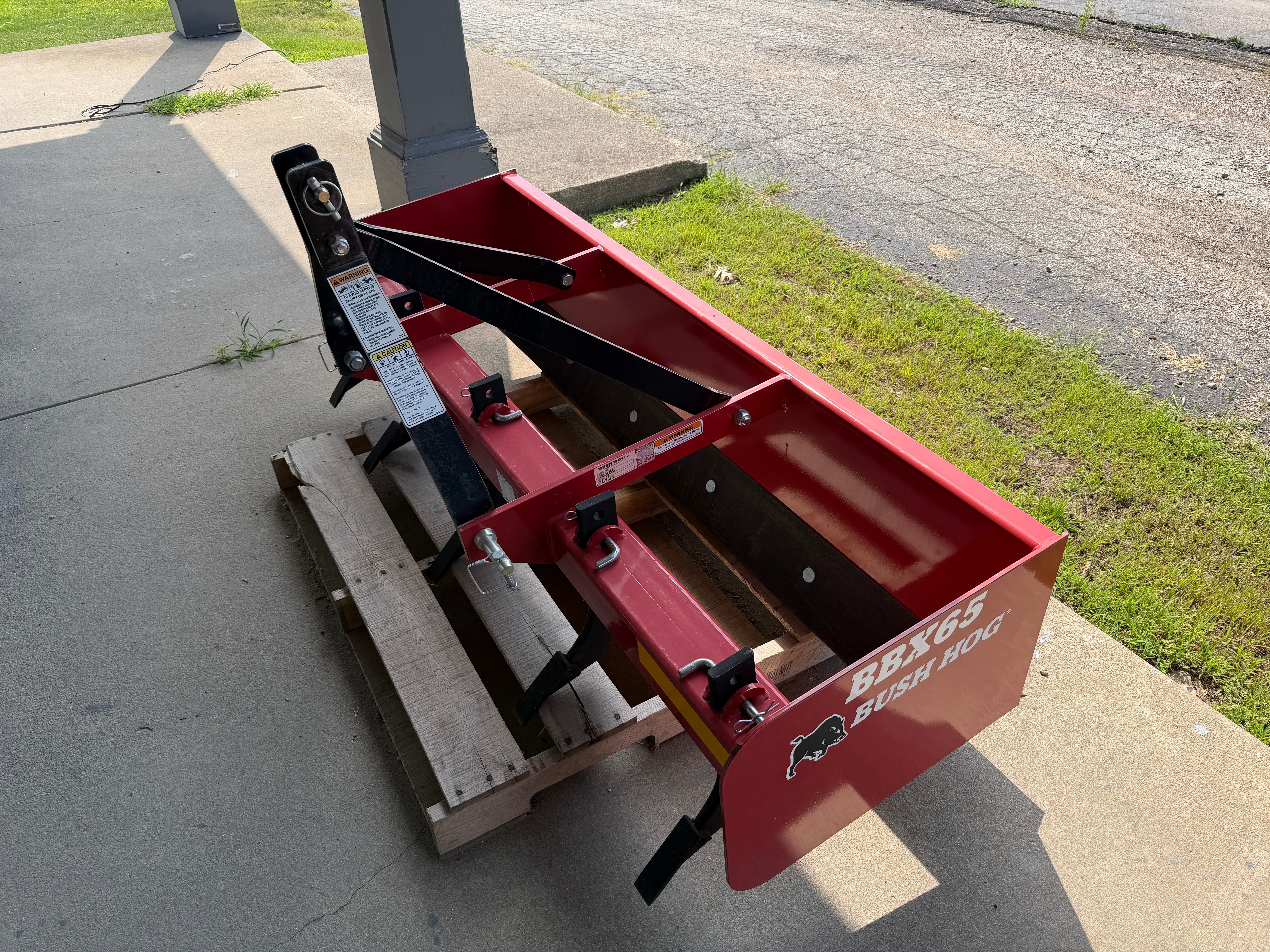 Bush Hog BBX65 Category 1 Box Blade (65")