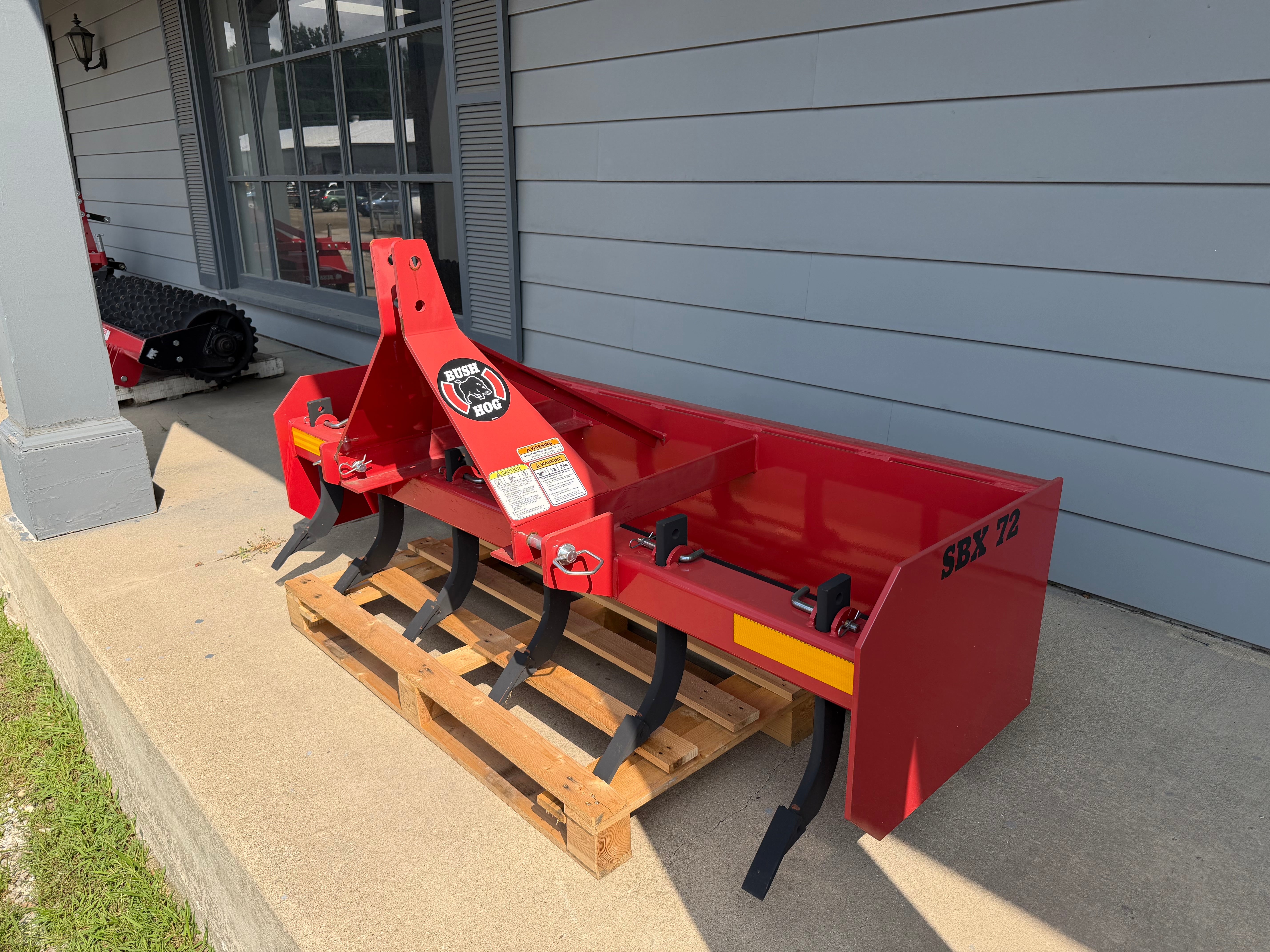 Bush Hog SBX72 Category 1 Box Blade (72")