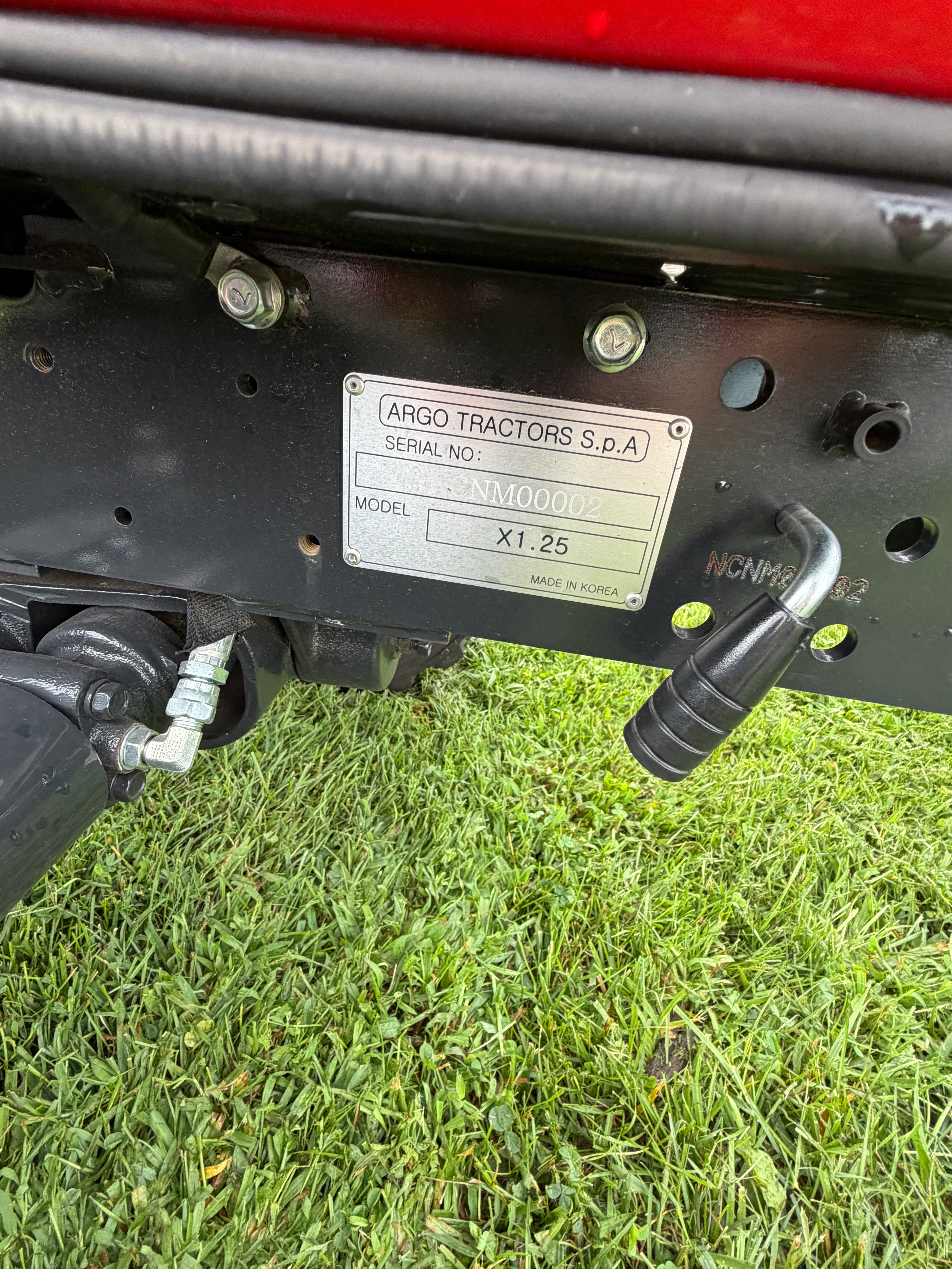 2026 McCormick X1.25 Compact Tractor (25 HP)