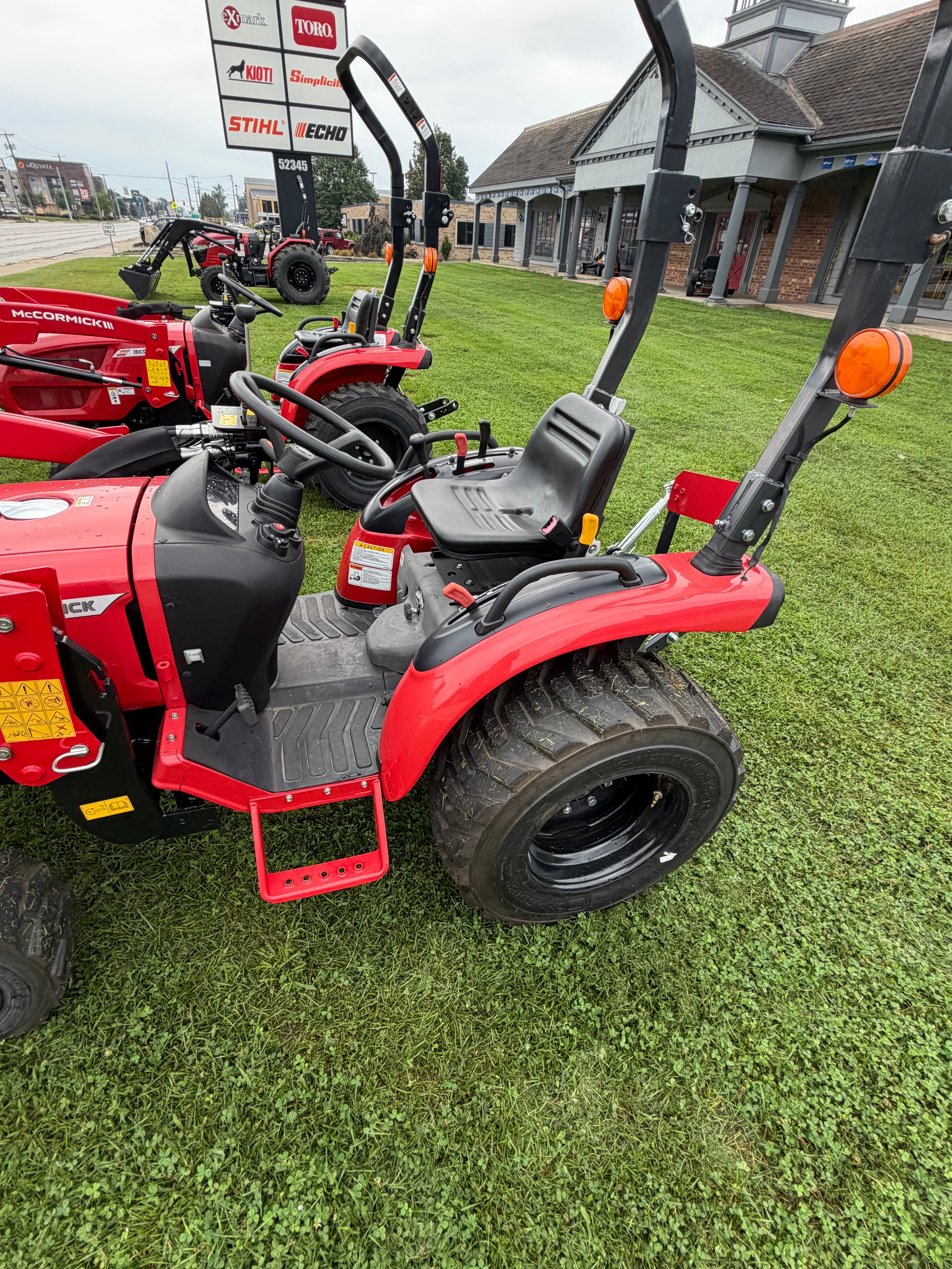 2026 McCormick X1.25 Compact Tractor (25 HP)