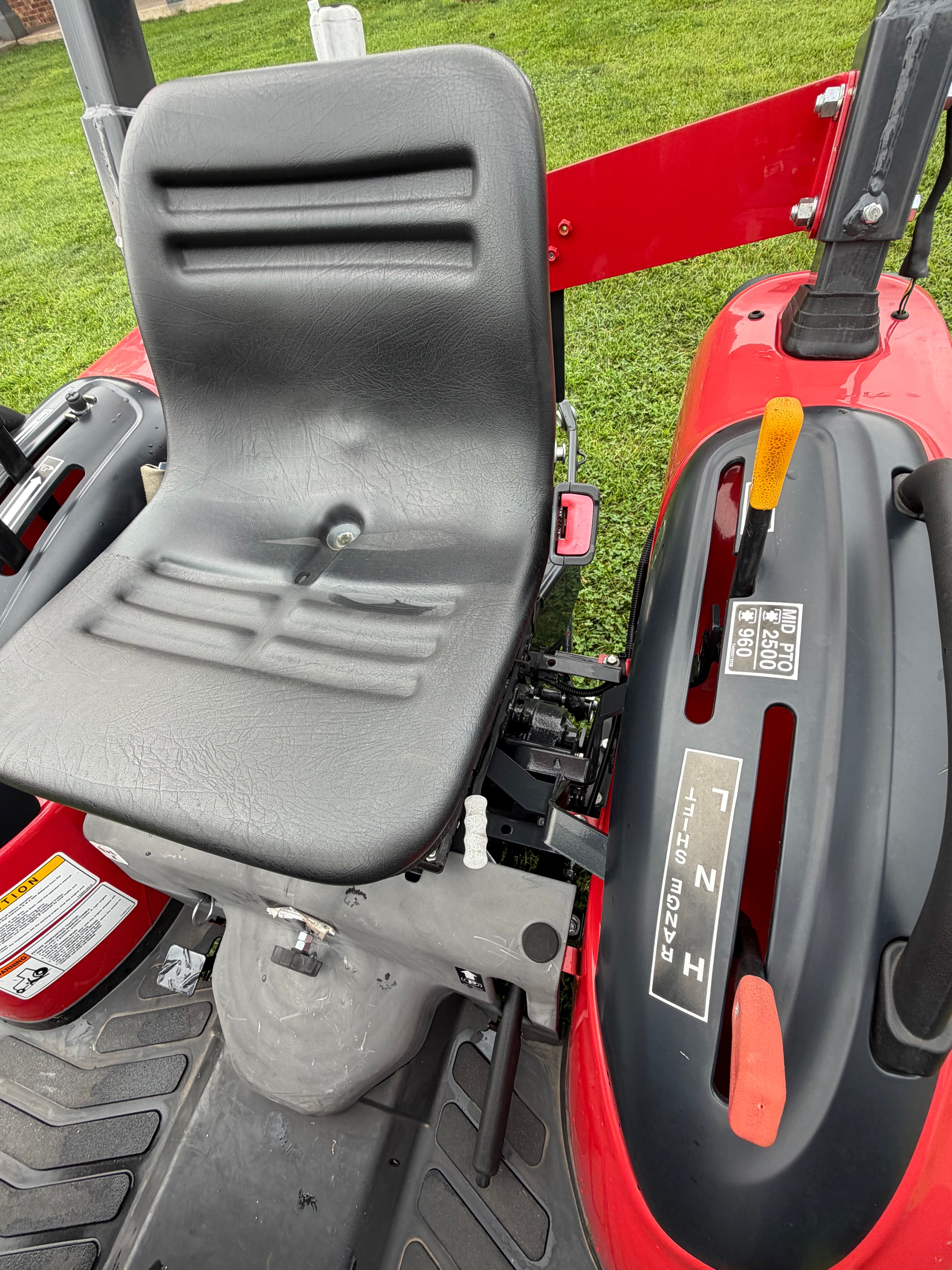 2026 McCormick X1.25 Compact Tractor (25 HP)
